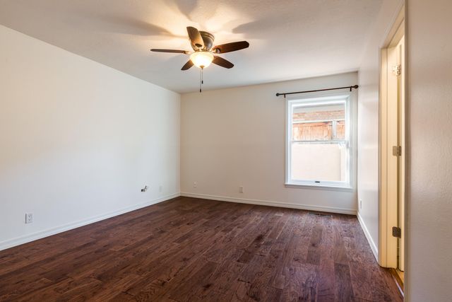 4529 Altura Place NE, Albuquerque, NM 87110