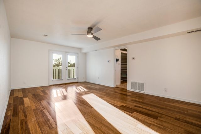 4529 Altura Place NE, Albuquerque, NM 87110