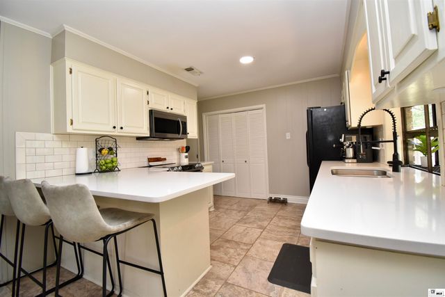 135 CAMILLIA CIRCLE, Ruston, LA 71270