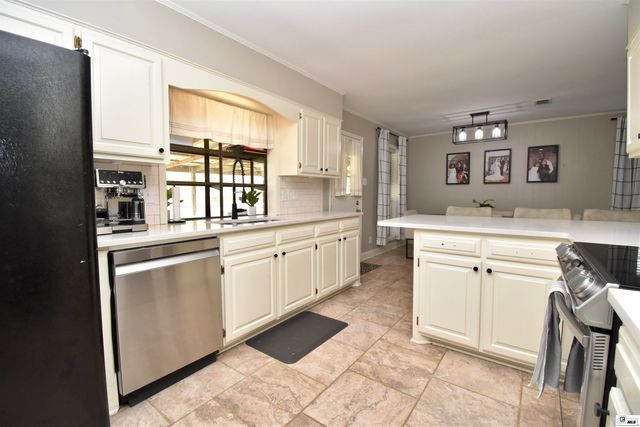 135 CAMILLIA CIRCLE, Ruston, LA 71270