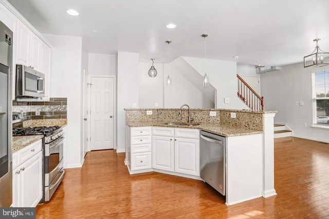 42203 SHORECREST TER, Aldie, VA 20105