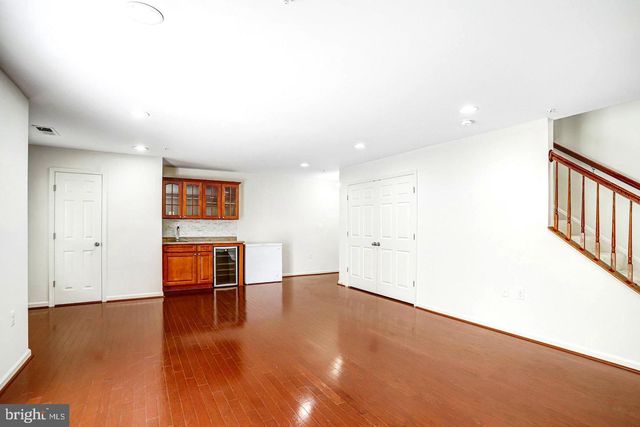 42203 SHORECREST TER, Aldie, VA 20105