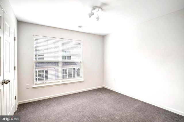 42203 SHORECREST TER, Aldie, VA 20105