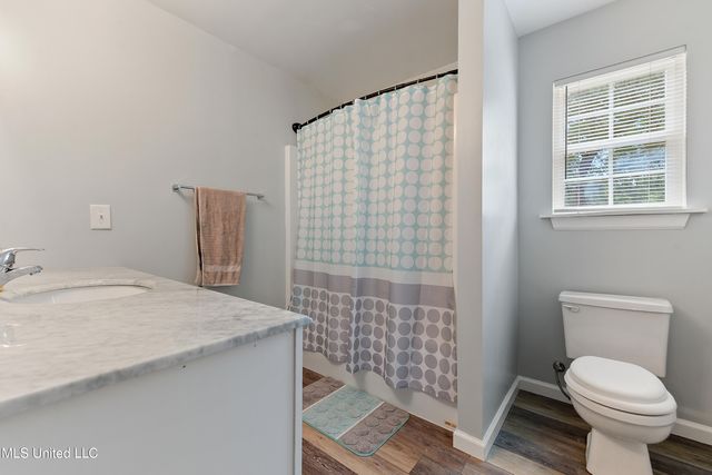 1516 Cook Street, Ocean Springs, MS 39564