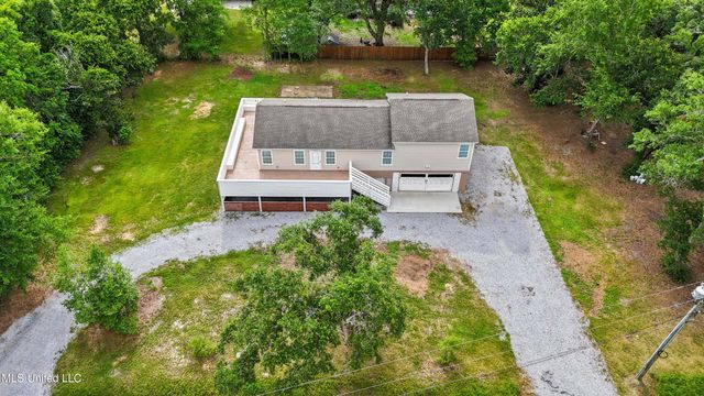 1516 Cook Street, Ocean Springs, MS 39564