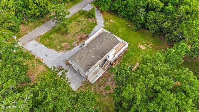 1516 Cook Street, Ocean Springs, MS 39564