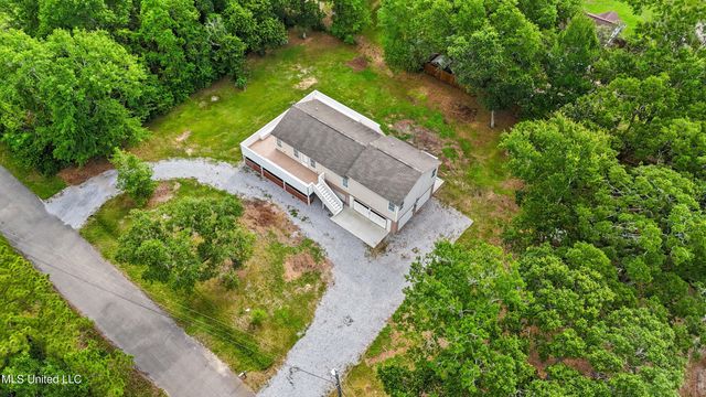 1516 Cook Street, Ocean Springs, MS 39564
