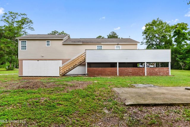 1516 Cook Street, Ocean Springs, MS 39564