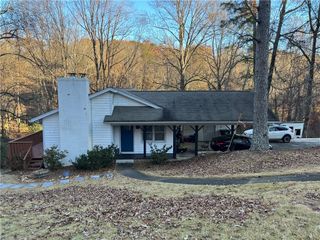 40 Chestatee Springs Rd, Dahlonega, GA 30533