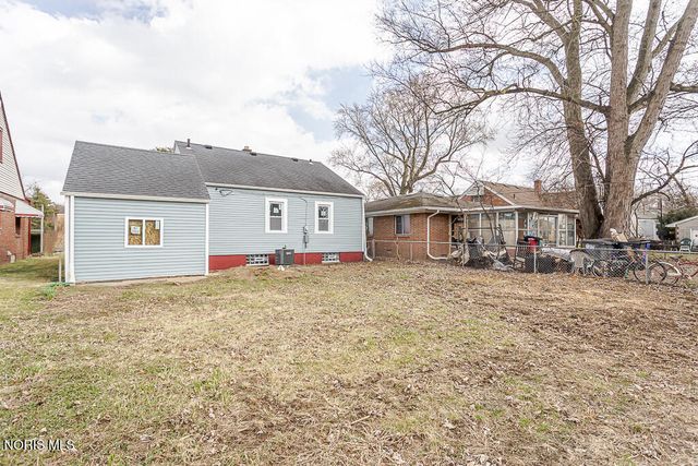 629 Cuthbert Road, Toledo, OH 43607