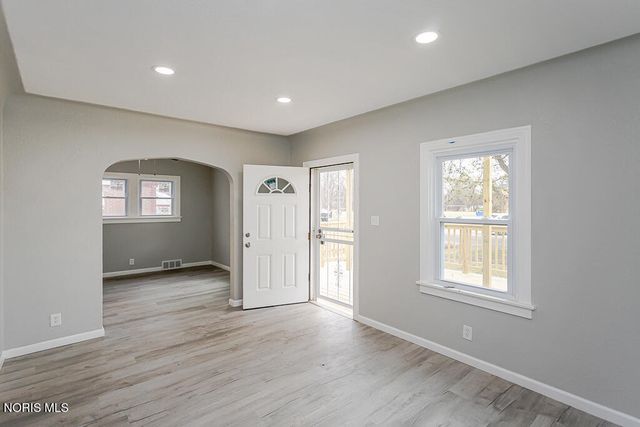 629 Cuthbert Road, Toledo, OH 43607