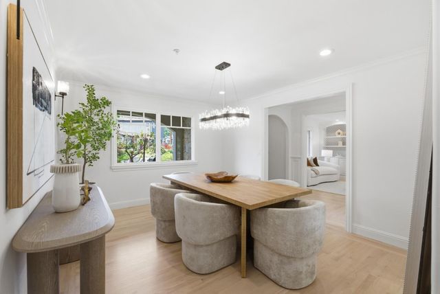 207 Edgehill Drive, San Carlos, CA 94070