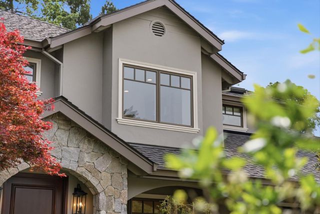 207 Edgehill Drive, San Carlos, CA 94070