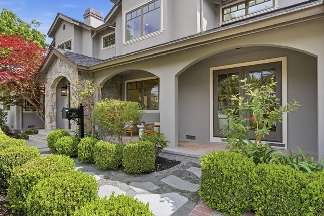 207 Edgehill Drive, San Carlos, CA 94070