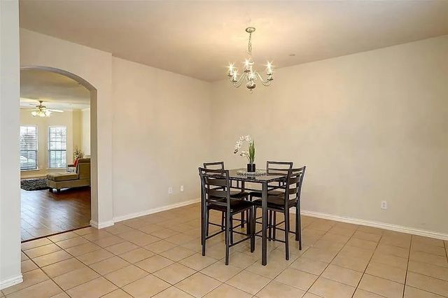575 S VIRGINIA HILLS Drive 1803, Mckinney, TX 75072