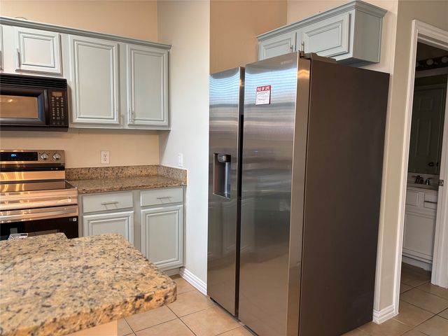 575 S VIRGINIA HILLS Drive 1803, Mckinney, TX 75072