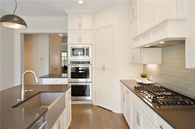 963 Forrest Street, Roswell, GA 30075