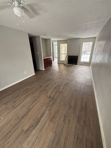 714 Bel Aire Crest, Irving, TX 75061