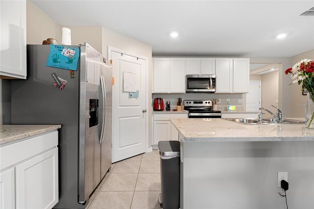 11389 SE 67TH CIRCLE, Belleview, FL 34420