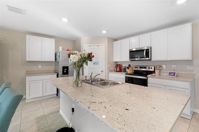 11389 SE 67TH CIRCLE, Belleview, FL 34420