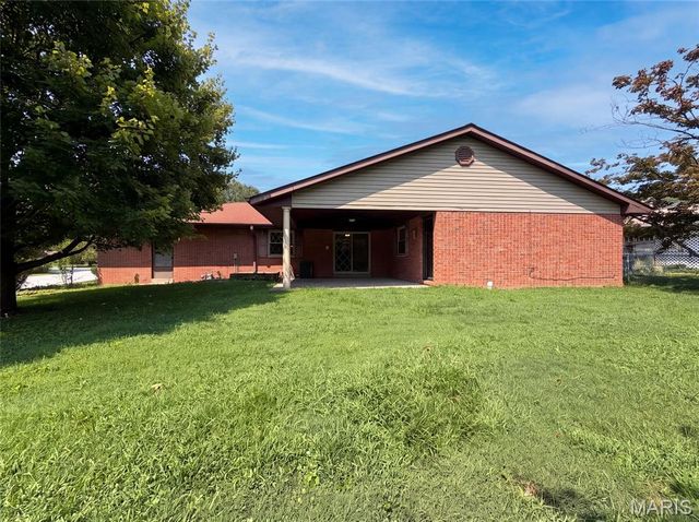 209 Dana Drive, Collinsville, IL 62234