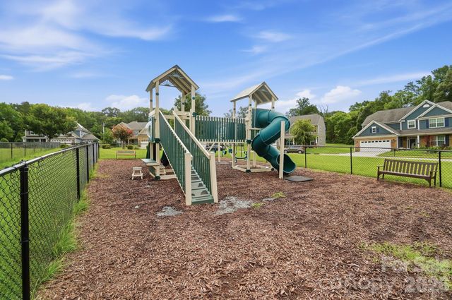 1168 Hearth Lane SW, Concord, NC 28025