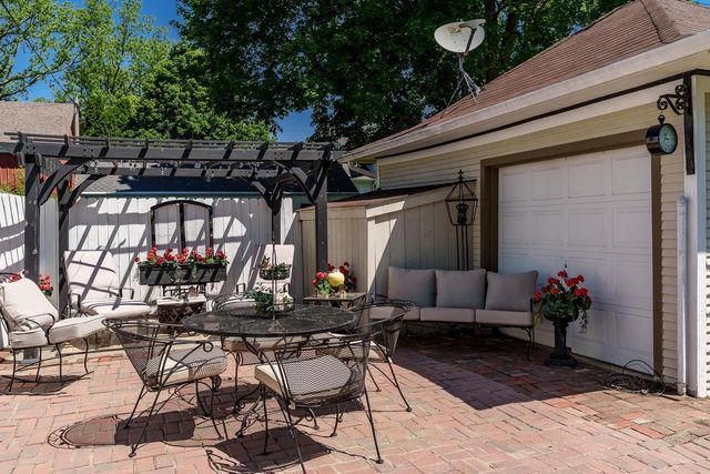 126 Jefferson Avenue, Janesville, WI 53545