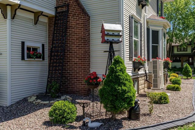 126 Jefferson Avenue, Janesville, WI 53545