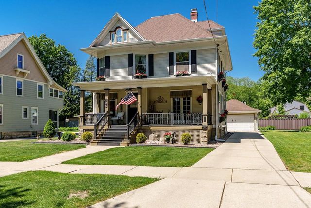 126 Jefferson Avenue, Janesville, WI 53545