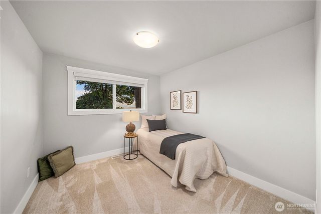 28601 13th Avenue S, Federal Way, WA 98003