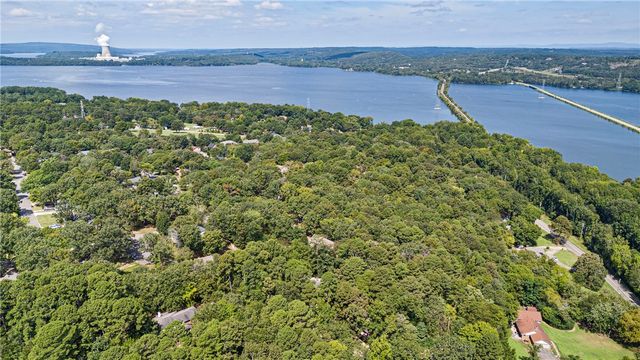 319 Ouita Circle, Russellville, AR 72802