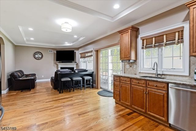 308 N Scotch Plains Ave, Westfield Town, NJ 07090