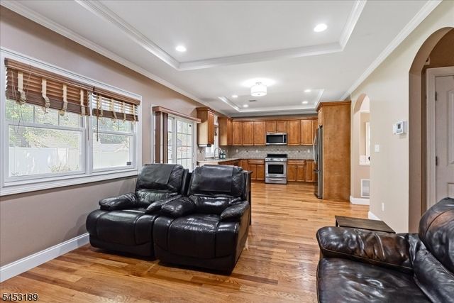 308 N Scotch Plains Ave, Westfield Town, NJ 07090