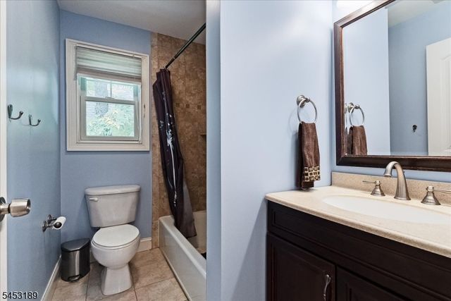 308 N Scotch Plains Ave, Westfield Town, NJ 07090