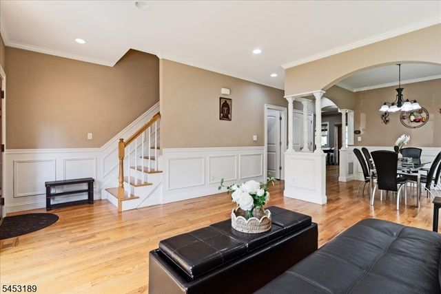 308 N Scotch Plains Ave, Westfield Town, NJ 07090