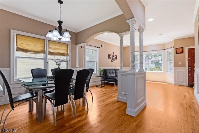 308 N Scotch Plains Ave, Westfield Town, NJ 07090