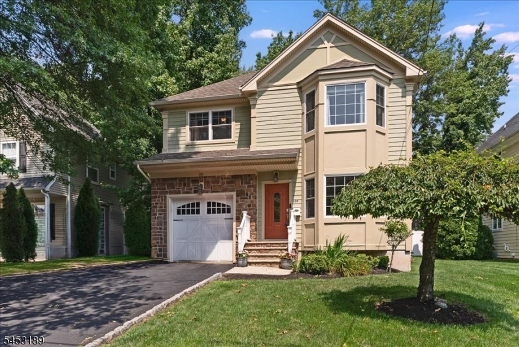 308 N Scotch Plains Ave, Westfield Town, NJ 07090