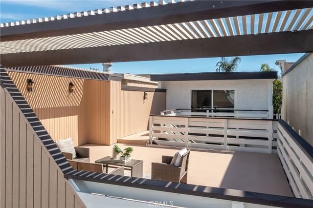 339 Winslow Avenue, Long Beach, CA 90814