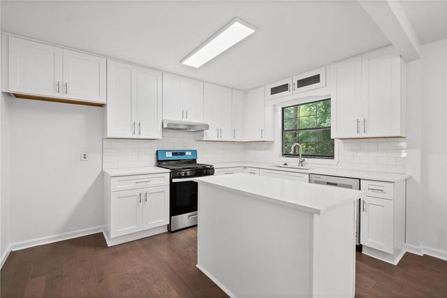 2648 Smoke House Place SW, Marietta, GA 30064