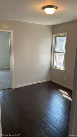 12096 Rossiter Street, Detroit, MI 48224
