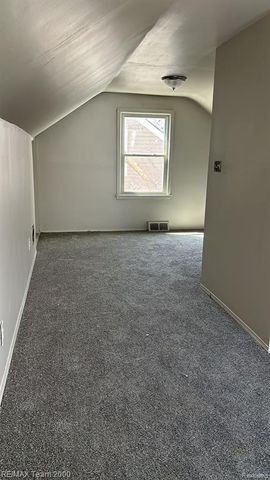 12096 Rossiter Street, Detroit, MI 48224