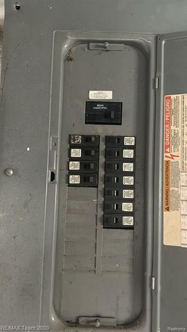 12096 Rossiter Street, Detroit, MI 48224