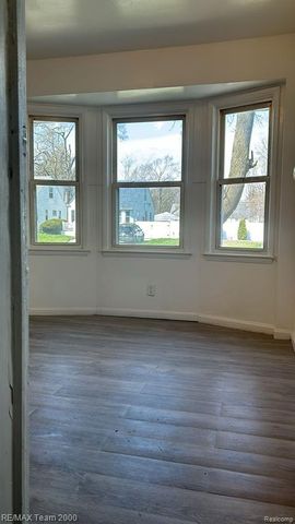12096 Rossiter Street, Detroit, MI 48224