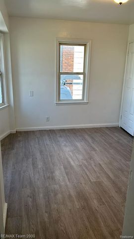 12096 Rossiter Street, Detroit, MI 48224