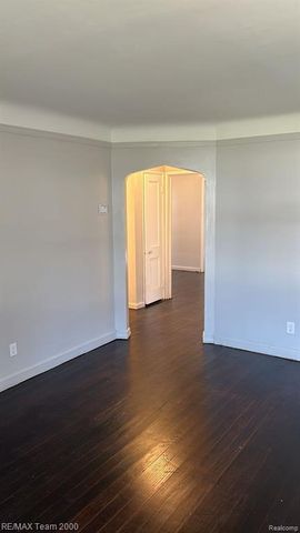 12096 Rossiter Street, Detroit, MI 48224