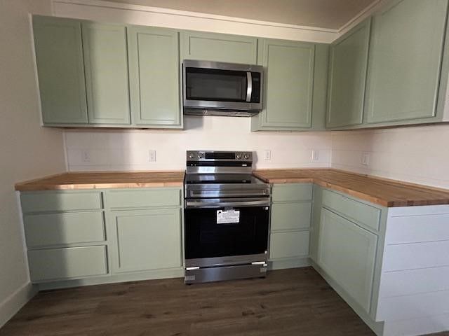 415 W Walnut Street, Whitewright, TX 75491