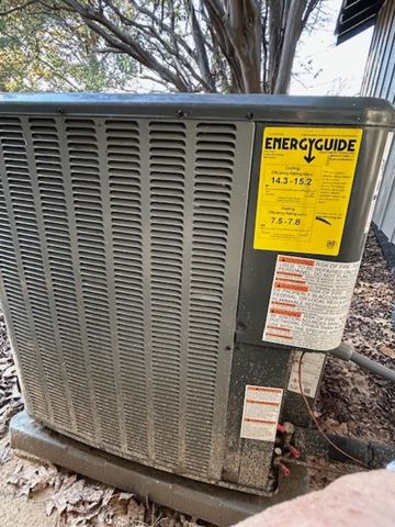 415 W Walnut Street, Whitewright, TX 75491