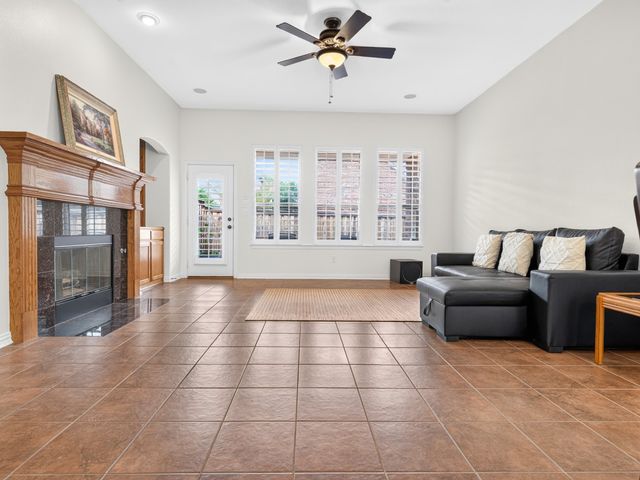 3078 Camden Bluff Road, Frisco, TX 75034