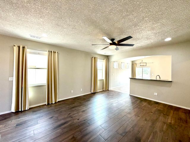 2707 Full Moon Court NE, Rio Rancho, NM 87144
