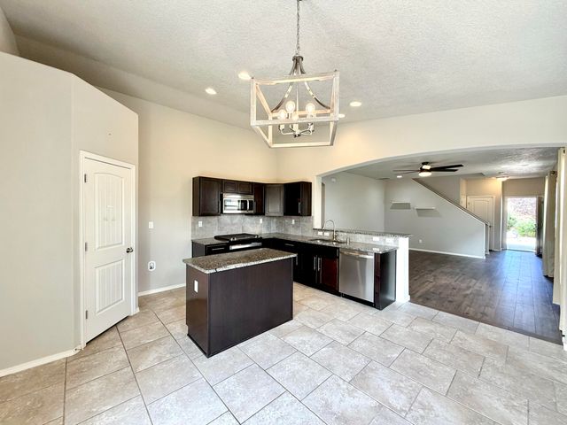 2707 Full Moon Court NE, Rio Rancho, NM 87144